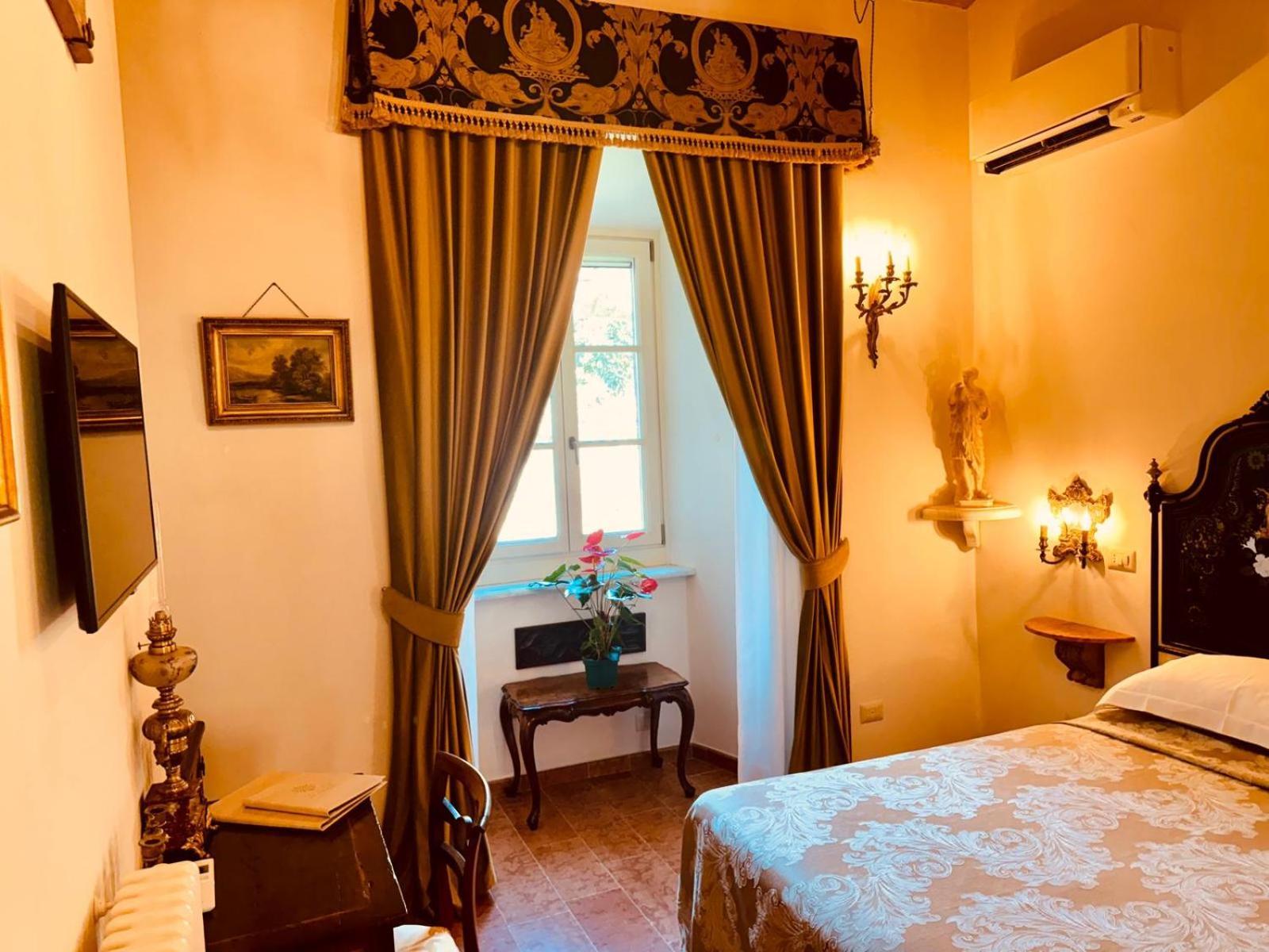 Bed and Breakfast La Casa Di Agartha Больсена Экстерьер фото